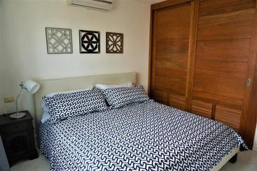 تختخواب و صبحانه Oreuga Apartahotel Boutique