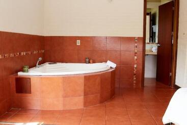 酒店 Juana De Ibarbourou