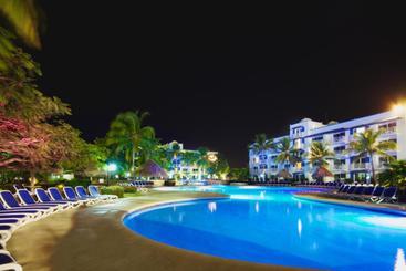 Playa Blanca Beach Resort  All Inclusive
