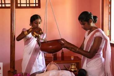 استراحتگاه Nilaveli Ayurveda Center