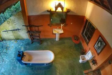 استراحتگاه The Kandy Samadhicentre