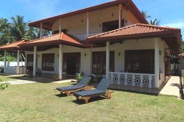 Siroma Villa