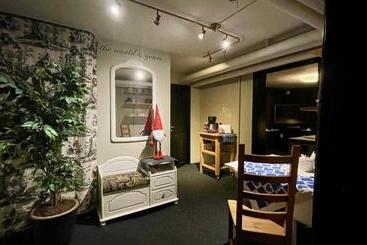 هاستل Prinsgården B&b Rum Stugor