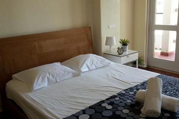 تختخواب و صبحانه Autentik Guest House