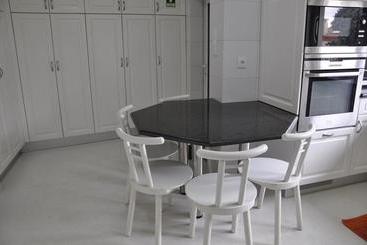 Lisbon Family Hostel