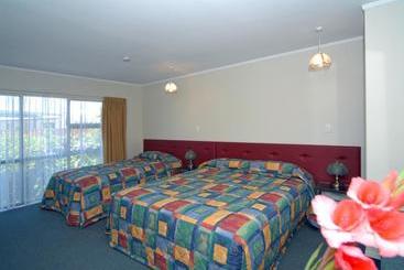 Pania Lodge Motel