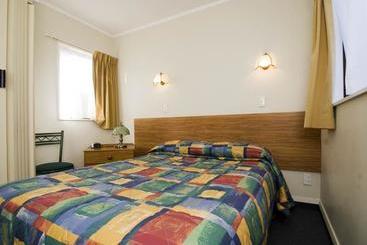 Pania Lodge Motel
