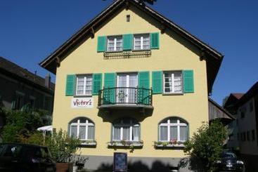 Victor's Bed & Breakfast