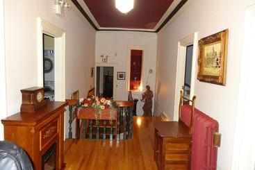 A Tanners Home Inn Bed And Breakfast