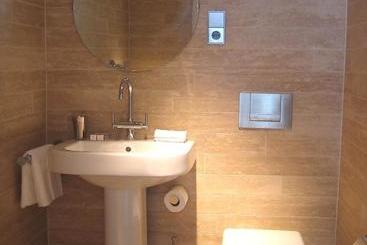تختخواب و صبحانه Miauw Suites, Canal View City Centre