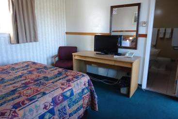 مُتل Kingsway Inn