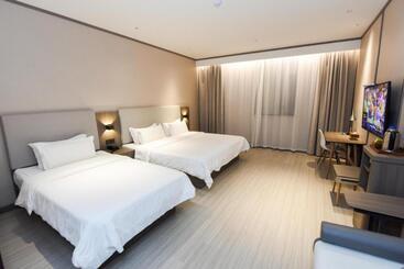 Hanting Hotel Xuancheng Jing County