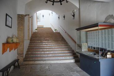 Albergue Hospederia Nuestra Señora De Magallón