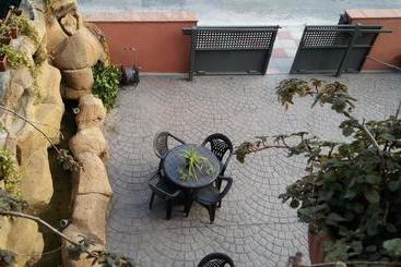 Hostal Sant Roc - Botarell