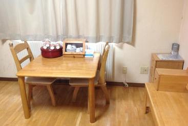 هتل Rusutsu Lodges Pension Lilla Huset