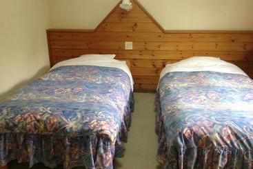 هتل Rusutsu Lodges Pension Lilla Huset