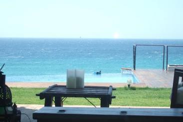 تختخواب و صبحانه Villa Biarritz