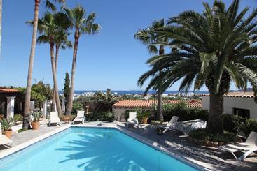 هتل La Finca Ibiza