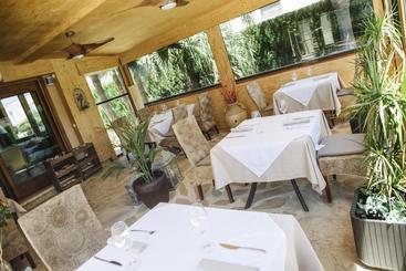 هتل La Gastrocasa   Adults Only