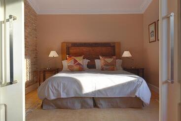 בית מלון כפרי La Torre Del Visco   Relais & Châteaux