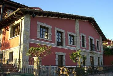 هتل Rural La Curva Ribadesella