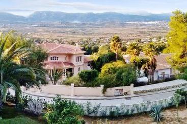 Villa Calle de Auriga