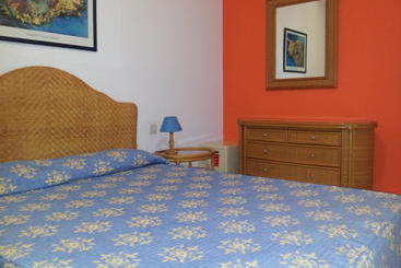 استراحتگاه Meloneras Suites