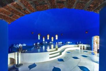 استراحتگاه Nilaya Hermitage