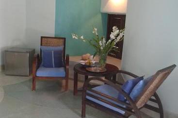 استراحتگاه Nilaya Hermitage