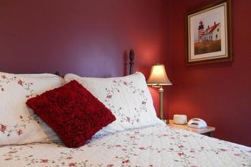Bayberry House Bed And Breakfast