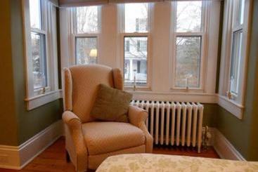 Bayberry House Bed And Breakfast