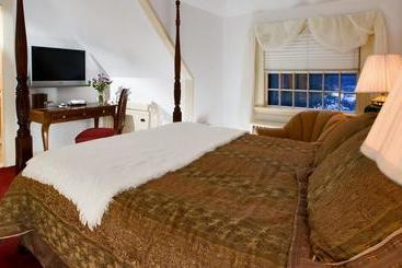 هتل Stonehurst Manor Including Breakfast And Dinner