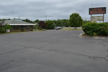汽车旅馆  Nashoba Valley Inn & Suites