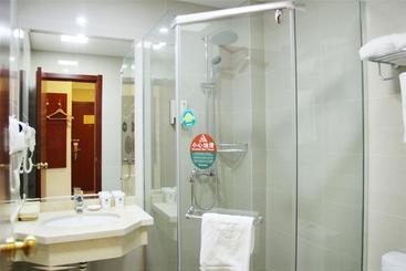 هتل Greentree Inn Anhui Hefei Zhengwu Huaining Road Wanda Plaza Express