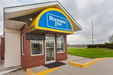 모텔 Rodeway Inn
