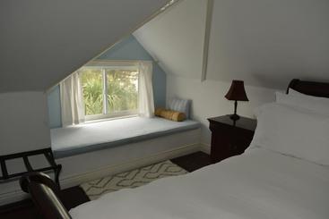 The Londoner Bed & Breakfast