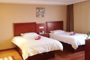 בית מלון כפרי Greentree Inn Chuzhou Wandong International Car City Express