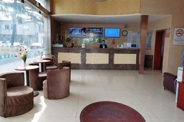 هتل Greentree Inn Shanghai South Jiangyang Road South Changjiang Road Express