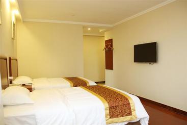 هتل Greentree Inn Shanxi Changzhi Airport Weiyuanmennorthroad Express
