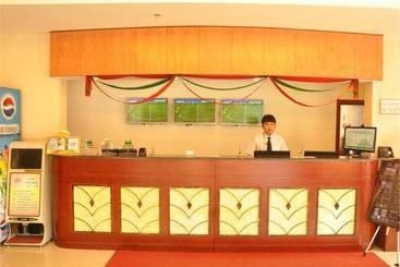 هتل Greentree Inn Tianjin Hedong Daqiao Avenue Express