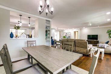 کلبه Spacious Atlanta Home W/ Yard ~ 9 Mi To Downtown