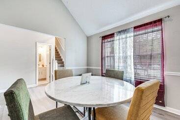 茅舍 10 Mi To Stone Mtn Park: Spacious Home In Lithonia