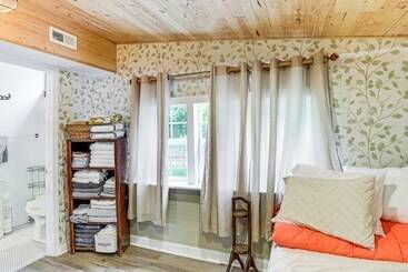 کلبه Cozy Carterville Home: 3 Mi To Crab Orchard Lake!
