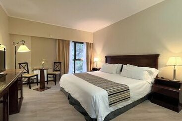 فندق Cerro Calafate