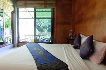酒店 Huan Saikaew Resort