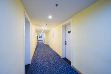 هتل 7days Inn Guiyang Yitian Shopping Mall Nanpu Road
