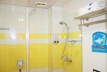 هتل 7days Inn Zhengzhou Railway Station Erma Road