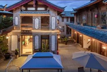 هتل Lijiang Shangshui S