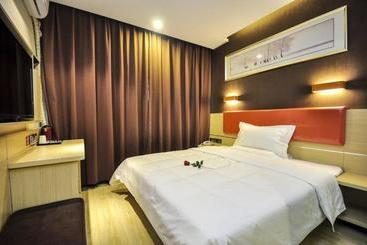 هتل 7days Premium Qinhuangdao Railway Station Yingbin Road