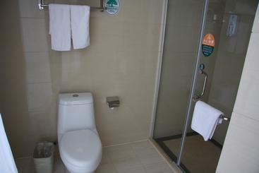 هتل Greentree Inn Xiaoshan Phoenix Mountain Dongsheng Road Express